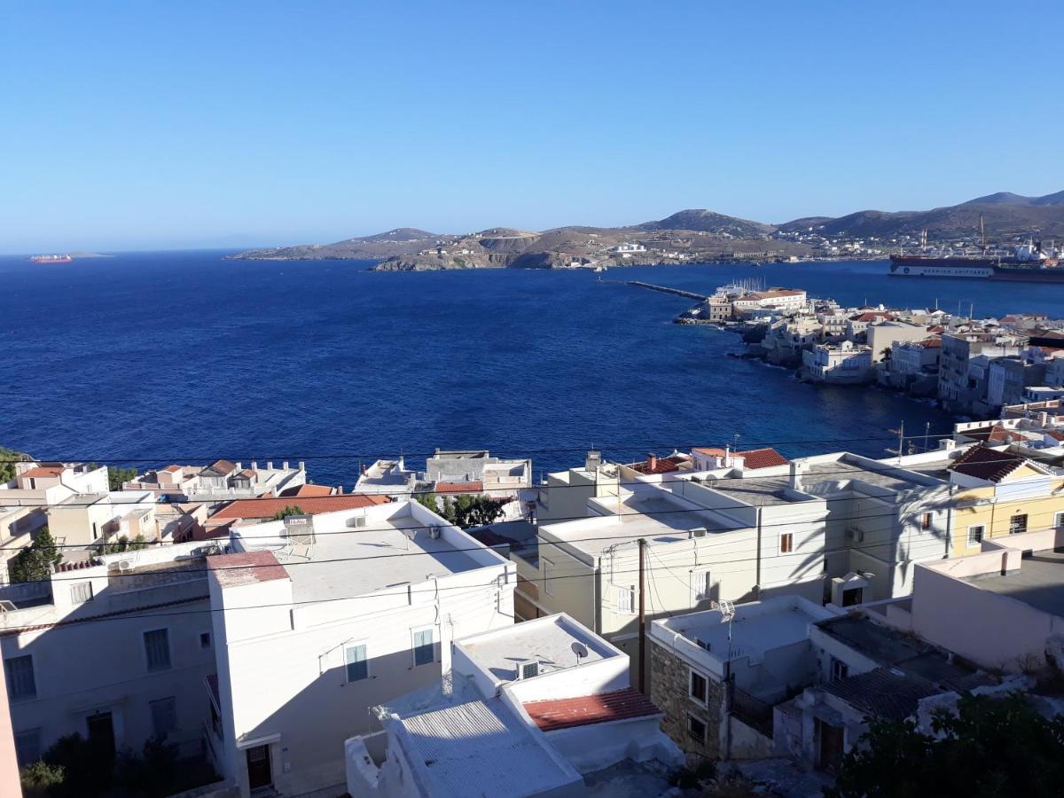 Sea Breeze-Vaporia-Syros Apartment Ermoupoli Exterior photo