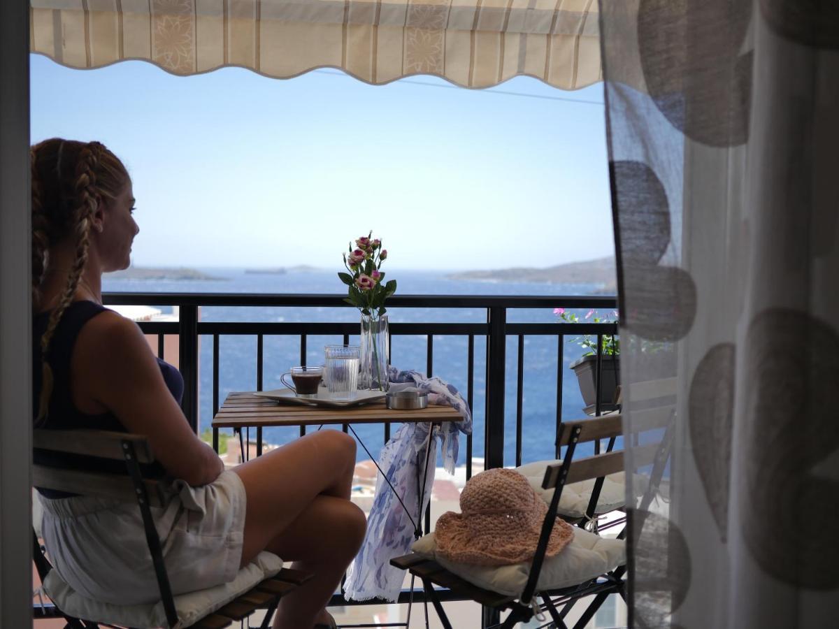 Sea Breeze-Vaporia-Syros Apartment Ermoupoli Exterior photo